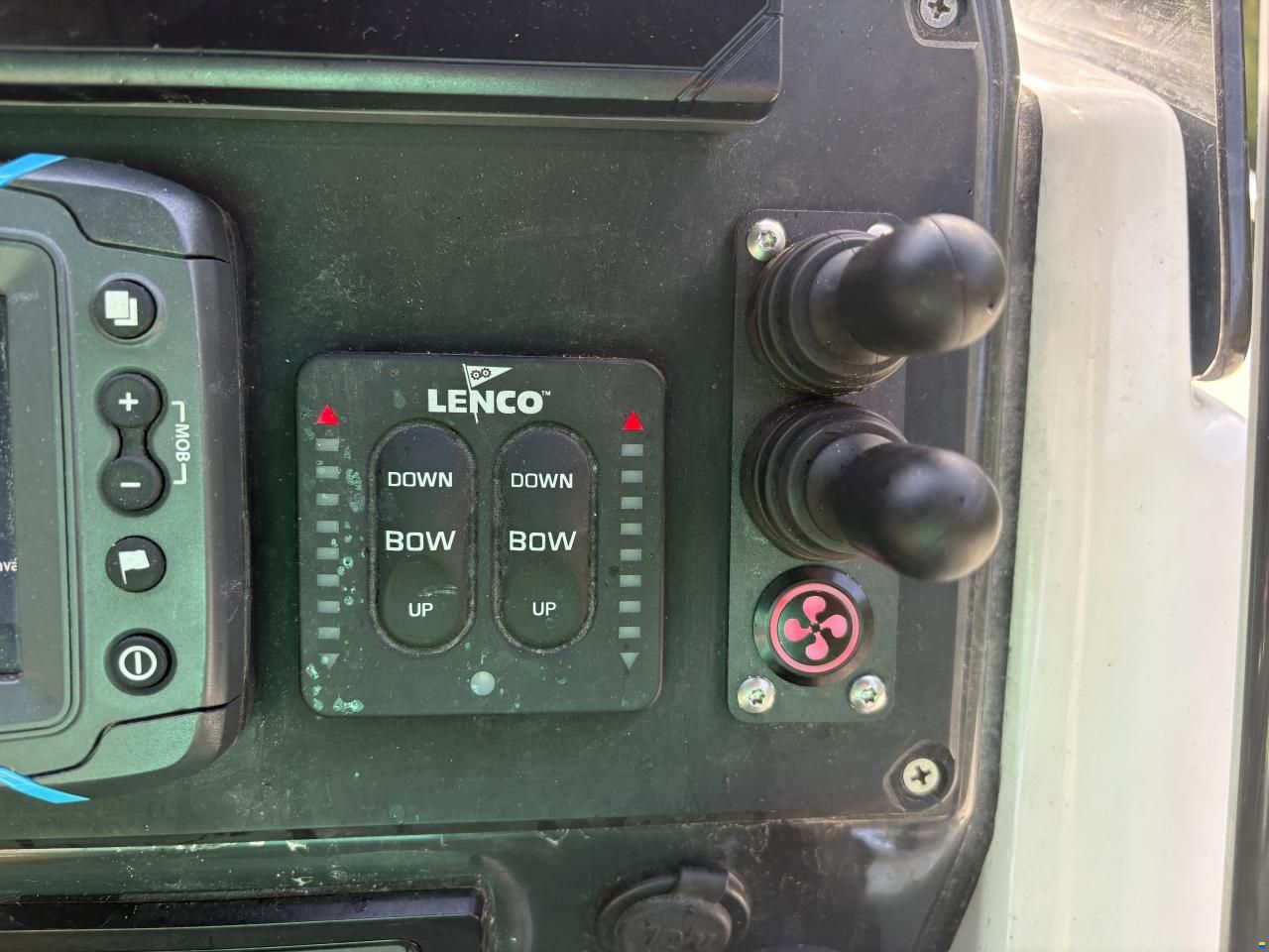 Quicksilver 805 Activ Open