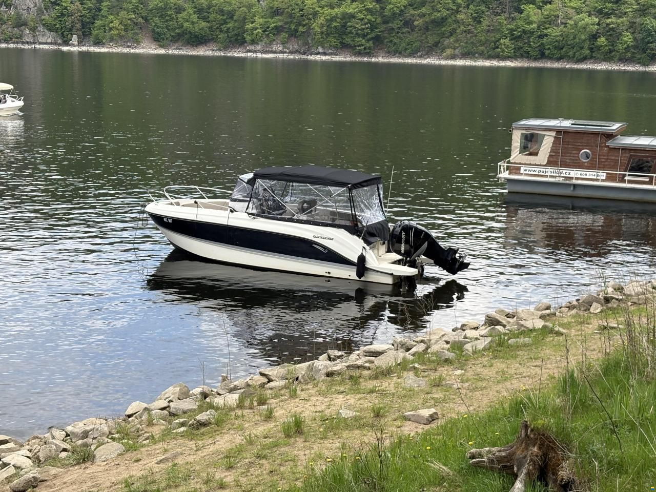 Quicksilver 805 Activ Open