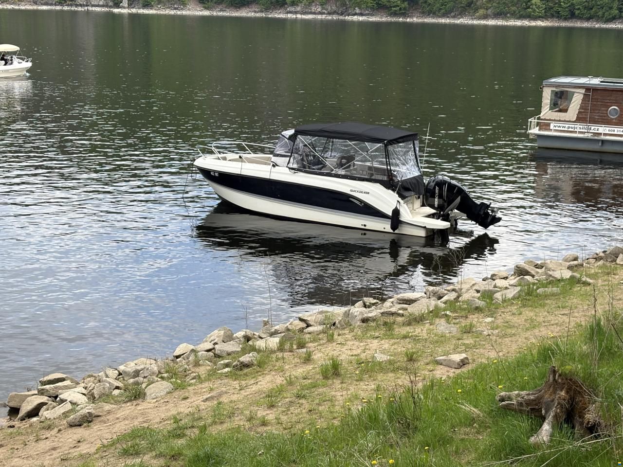Quicksilver 805 Activ Open