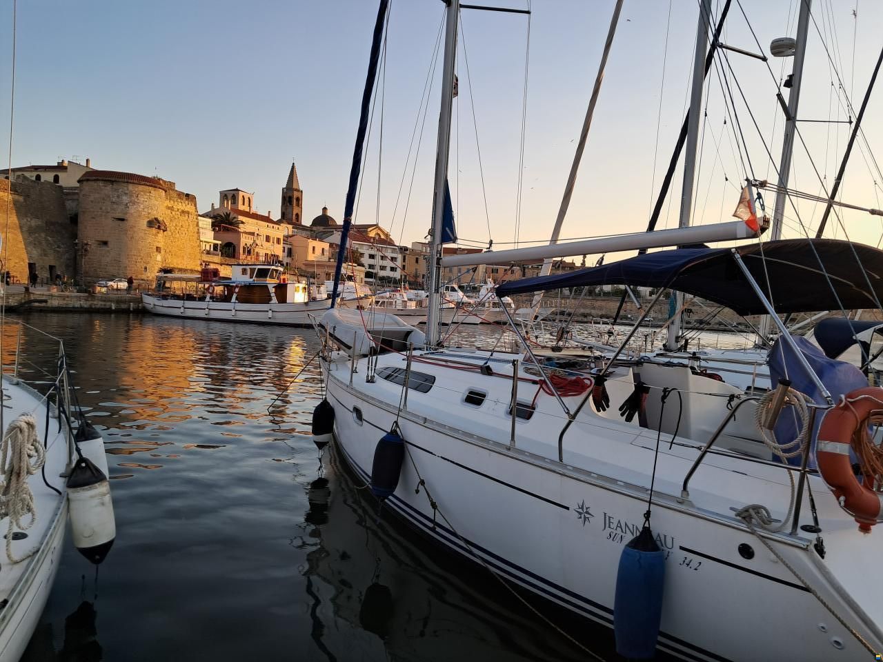 Jeanneau Odyssey