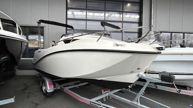Quicksilver Activ 505 Cabin