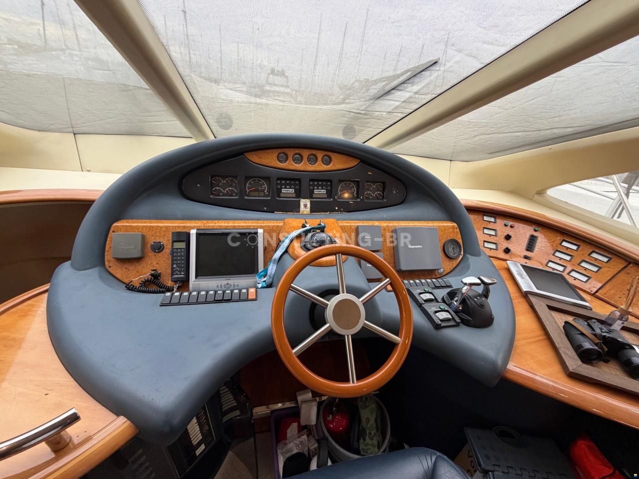 Azimut 55 Fly