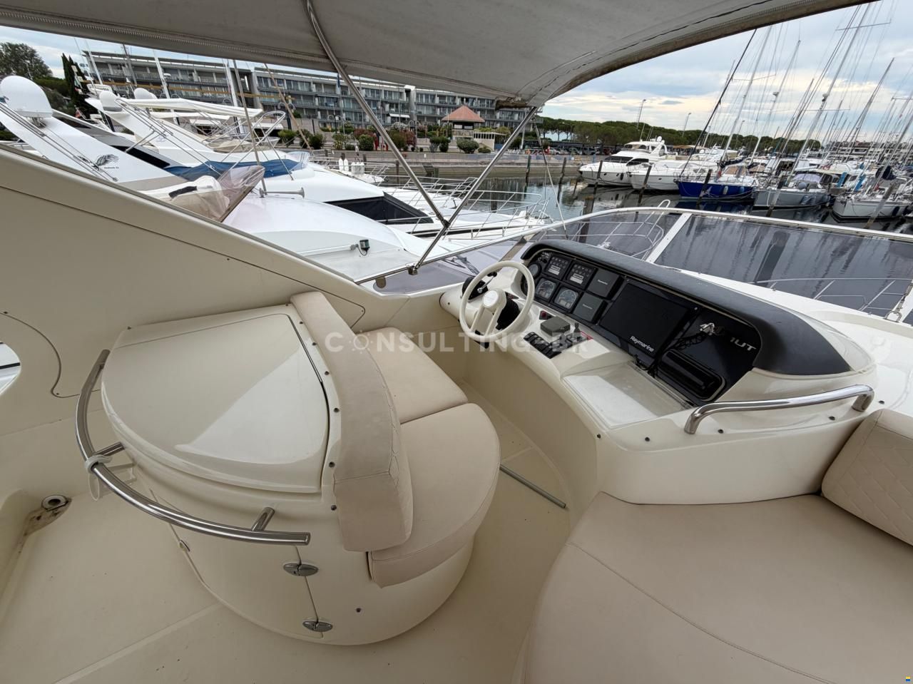 Azimut 55 Fly