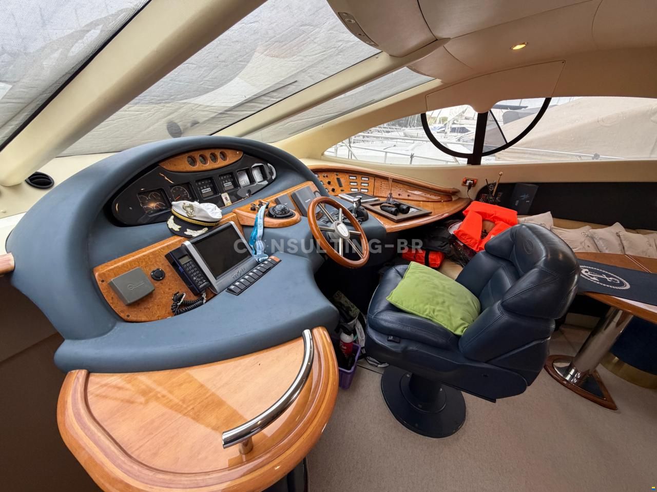 Azimut 55 Fly