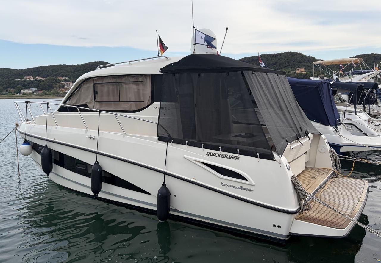 Quicksilver 855 Weekend