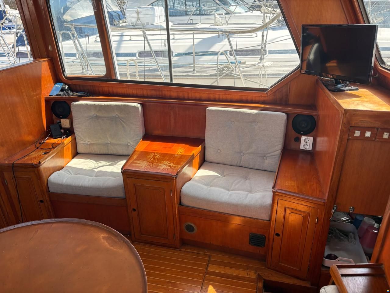 Tarquin Trader 41+2