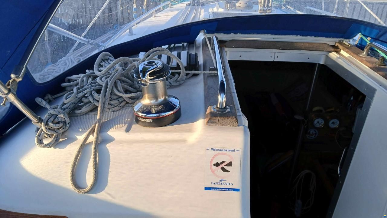 Bavaria 38
