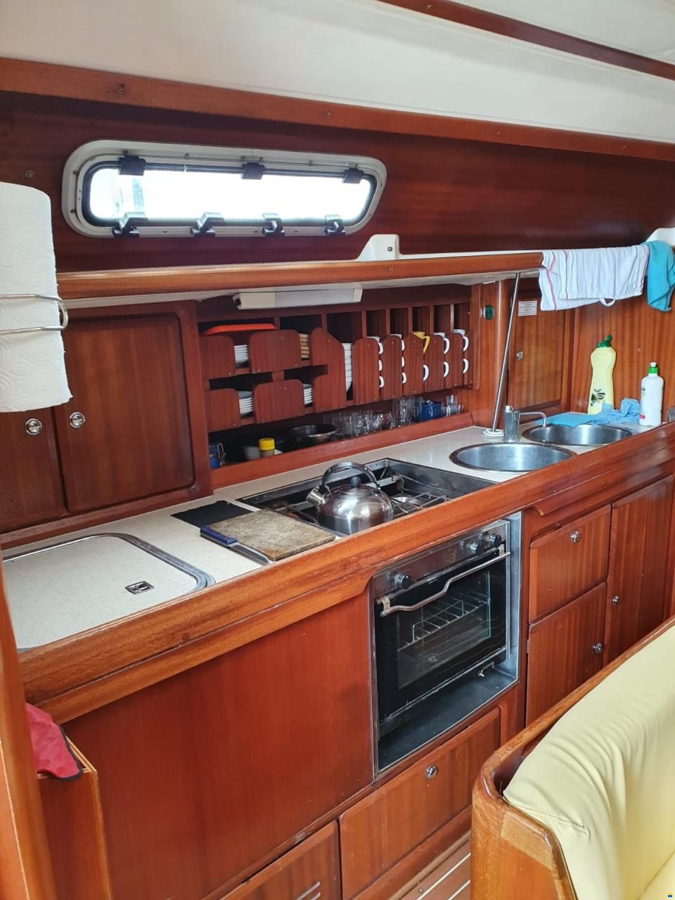 Bavaria 38