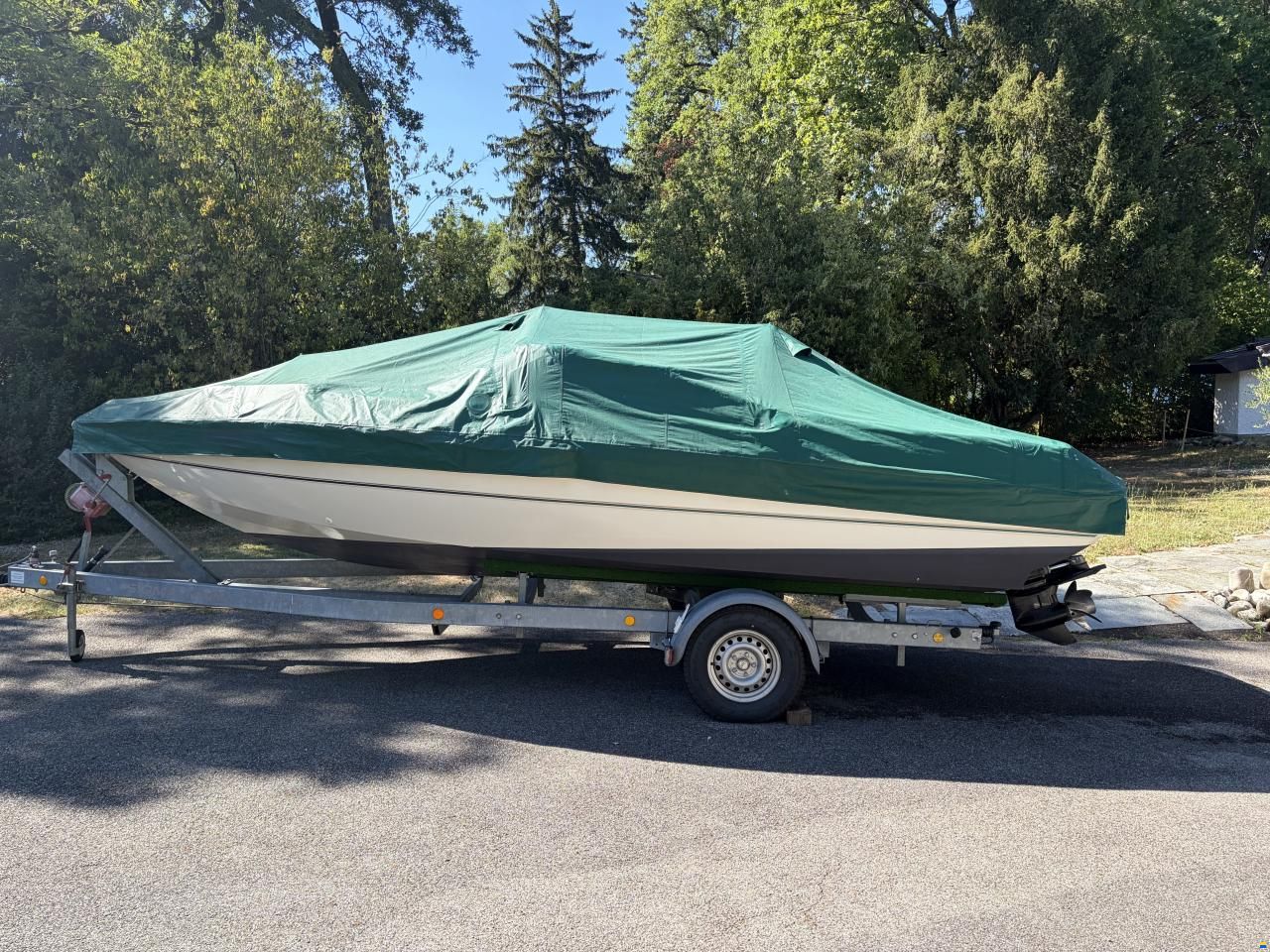 Stingray 200 LX