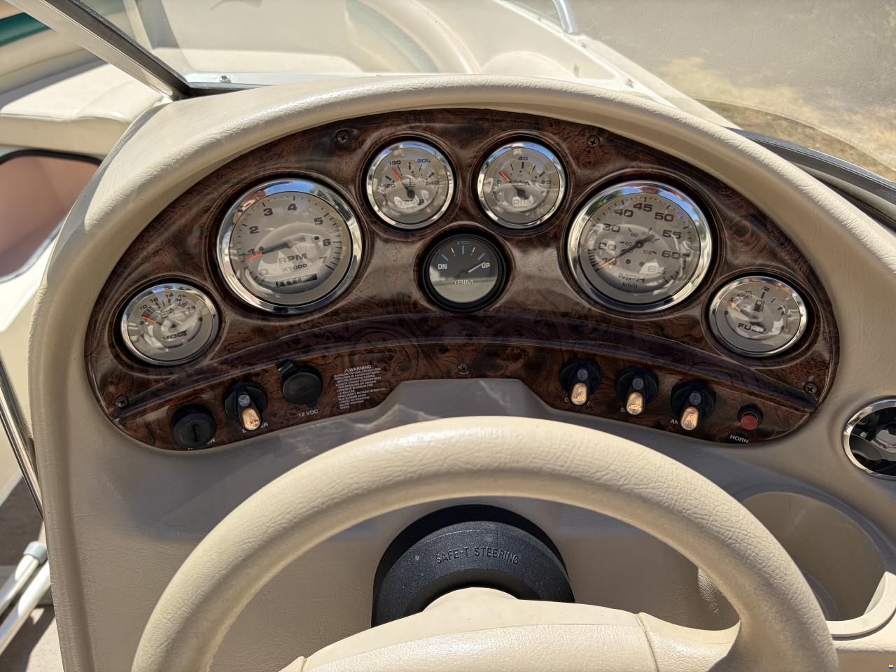Stingray 200 LX