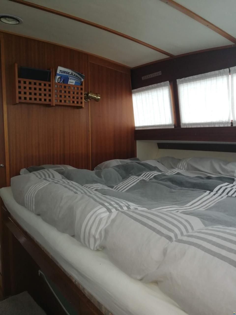 Coronet 32 Oceanfarer