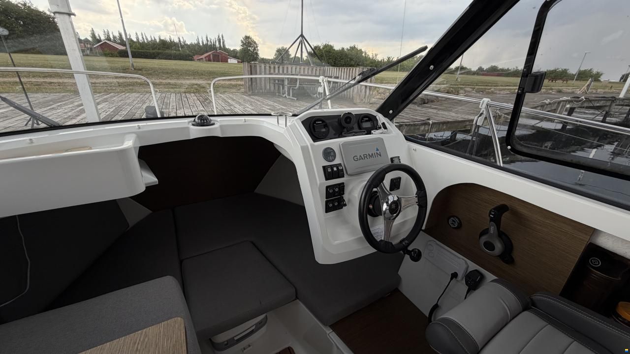 Jeanneau Merry Fisher 605