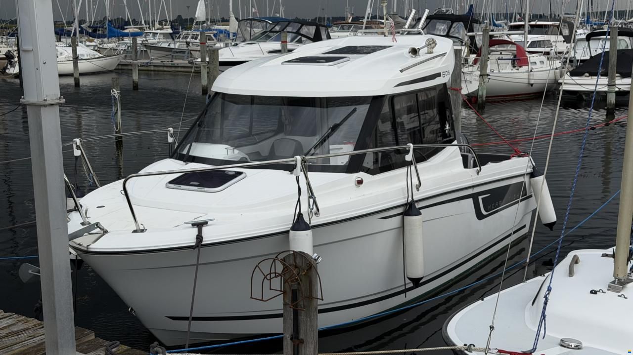 Jeanneau Merry Fisher 605