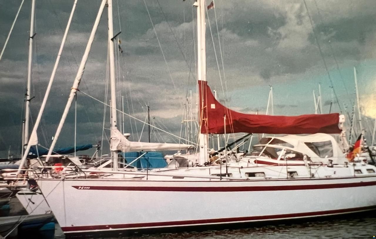 Najad 400