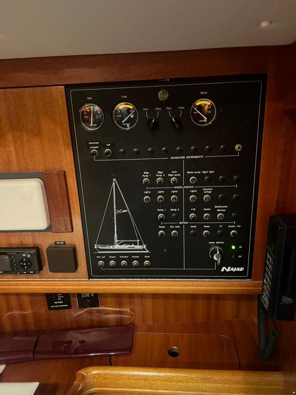 Najad 400