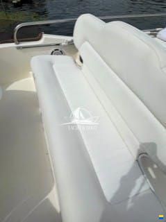 Sealine F330