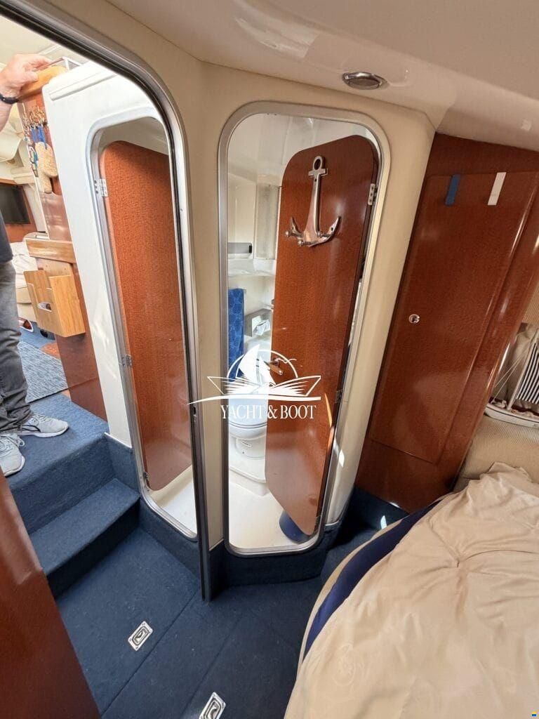 Sealine F330