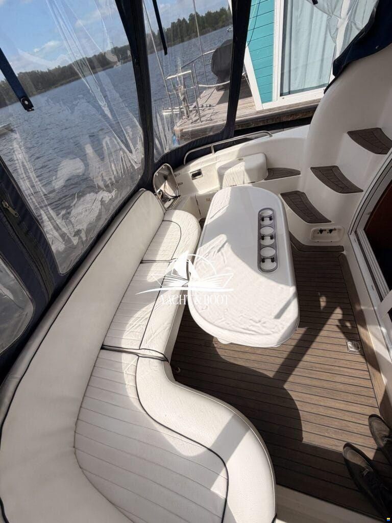 Sealine F330