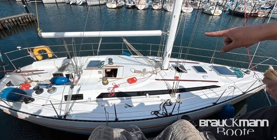 Yachting France (FRA) Jouët 37