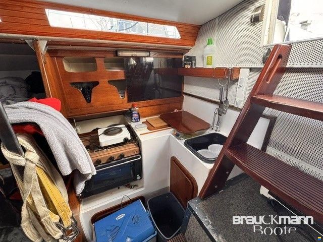 Yachting France (FRA) Jouët 37