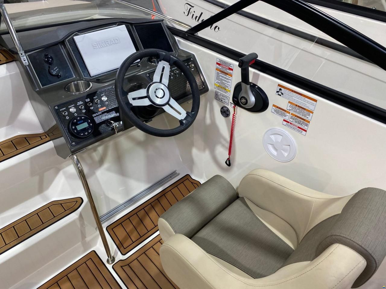 Bayliner VR5C