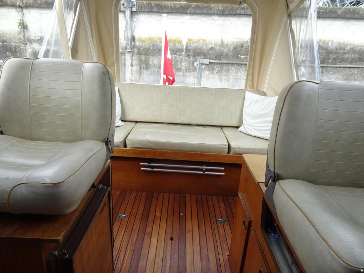 Scand Cabine 26