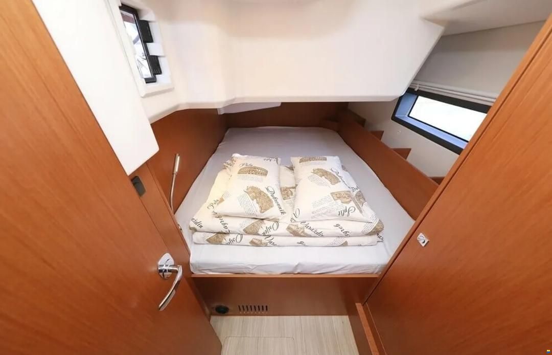 Bavaria C38