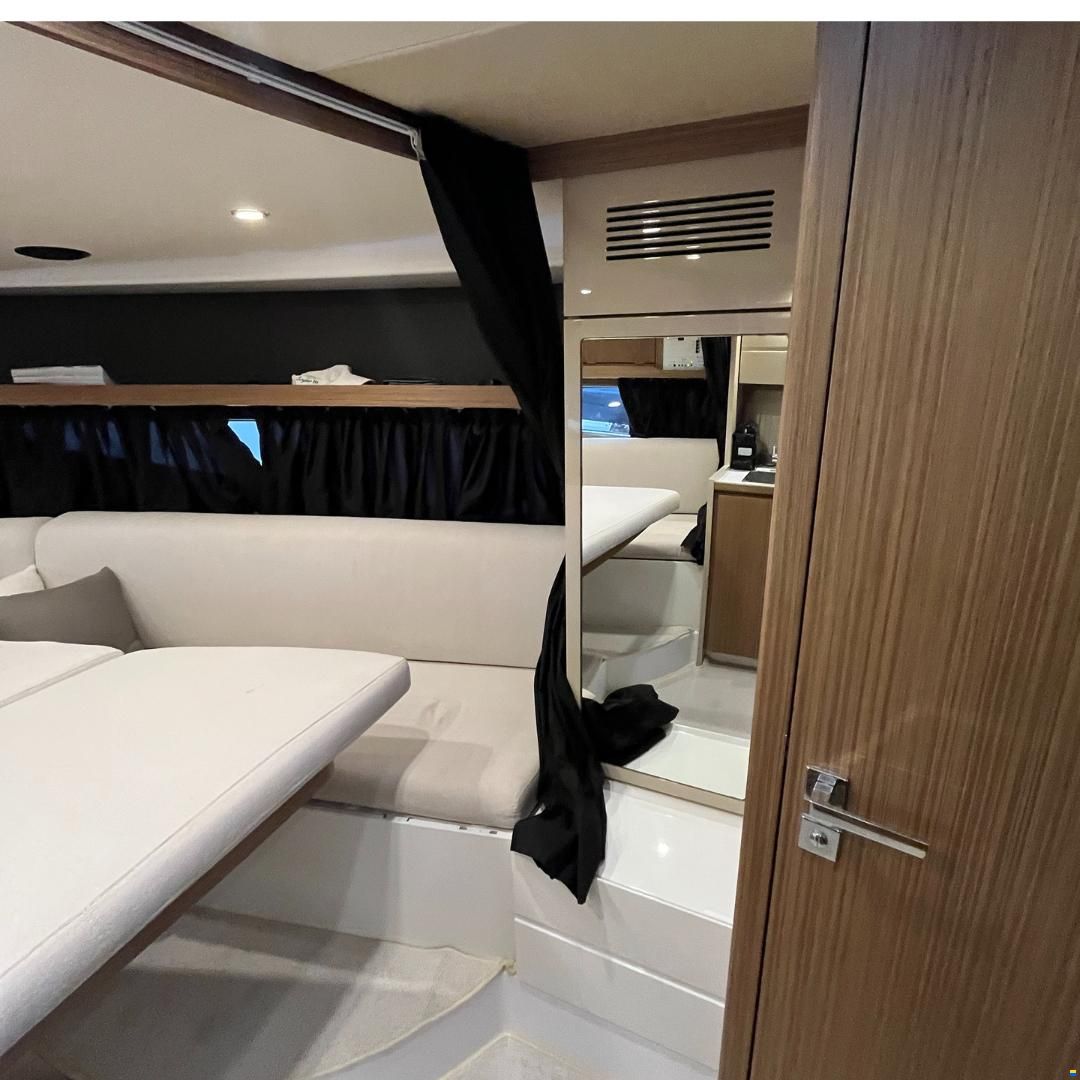 Azimut Atlantis 34