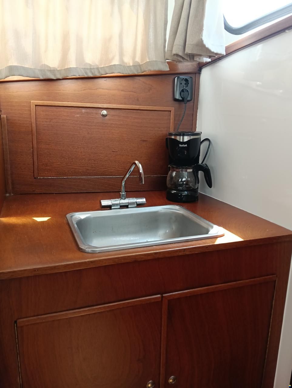 Molenmaker en Mantel Cabrio AK