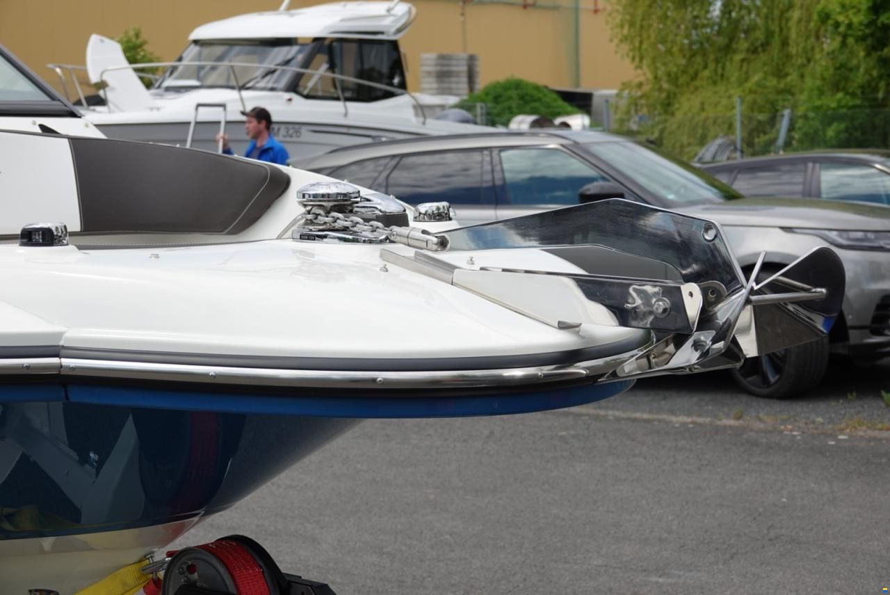 Sea Ray 210 SPXE