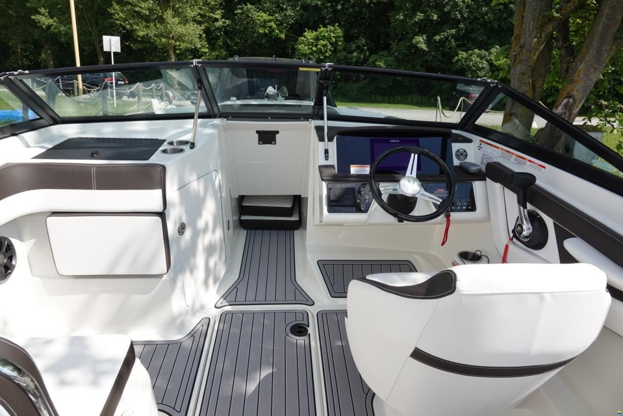 Sea Ray 210 SPXE