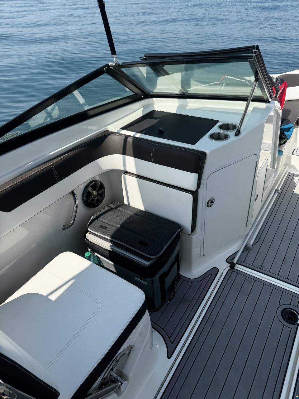 Sea Ray 210 SPXE