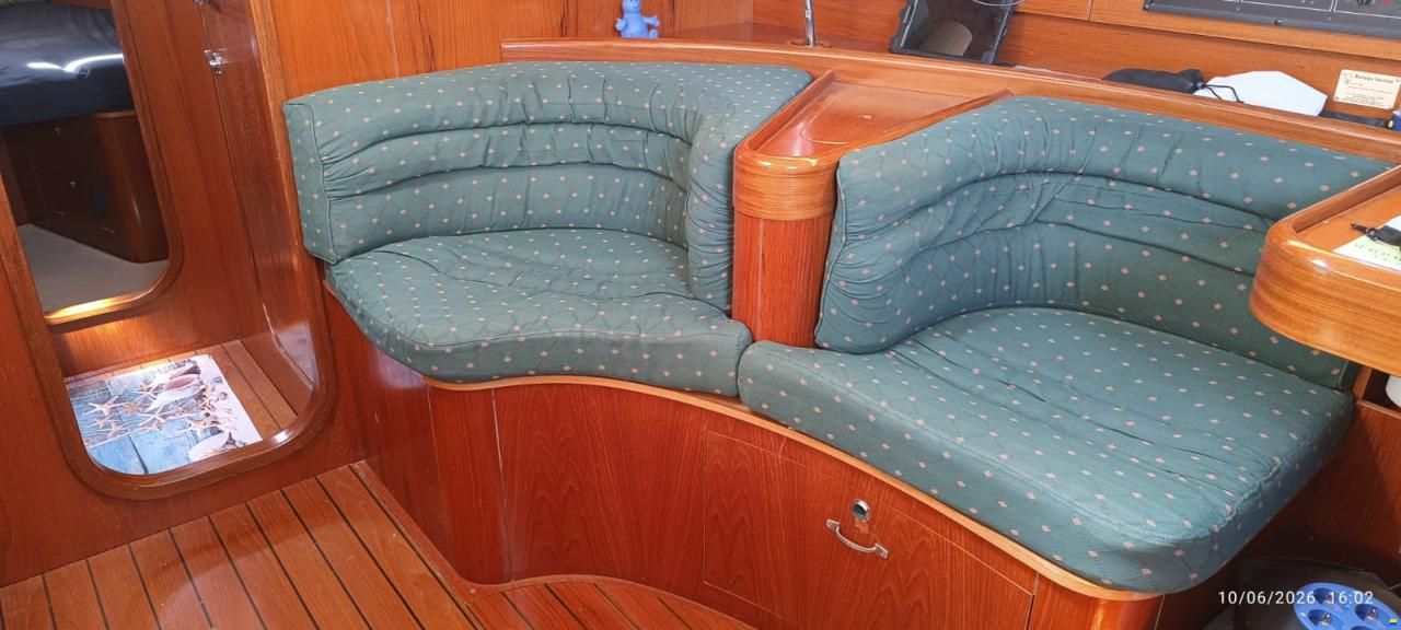 Beneteau Oceanis 44 CC
