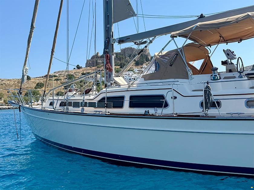 Island Packet 465