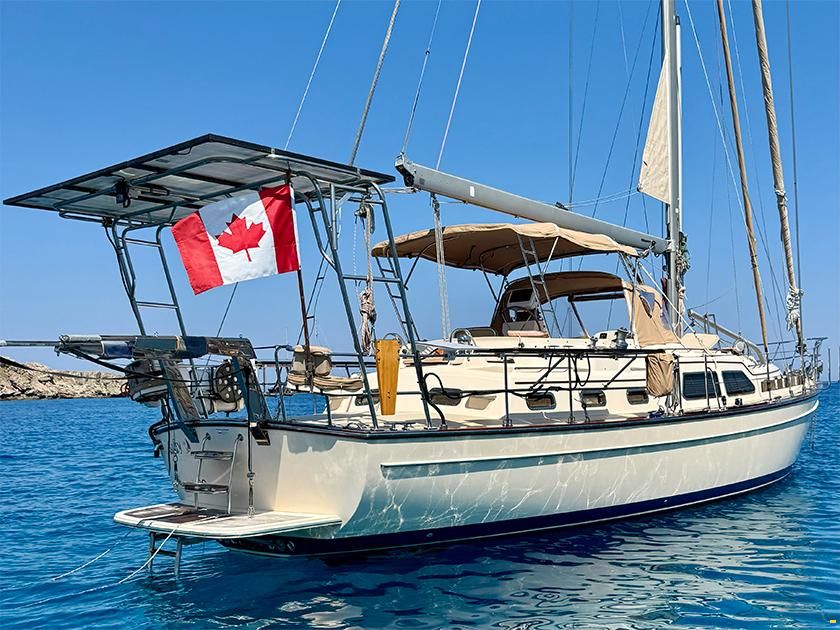 Island Packet 465