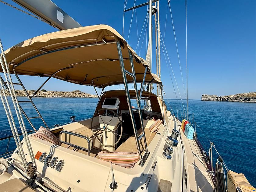 Island Packet 465