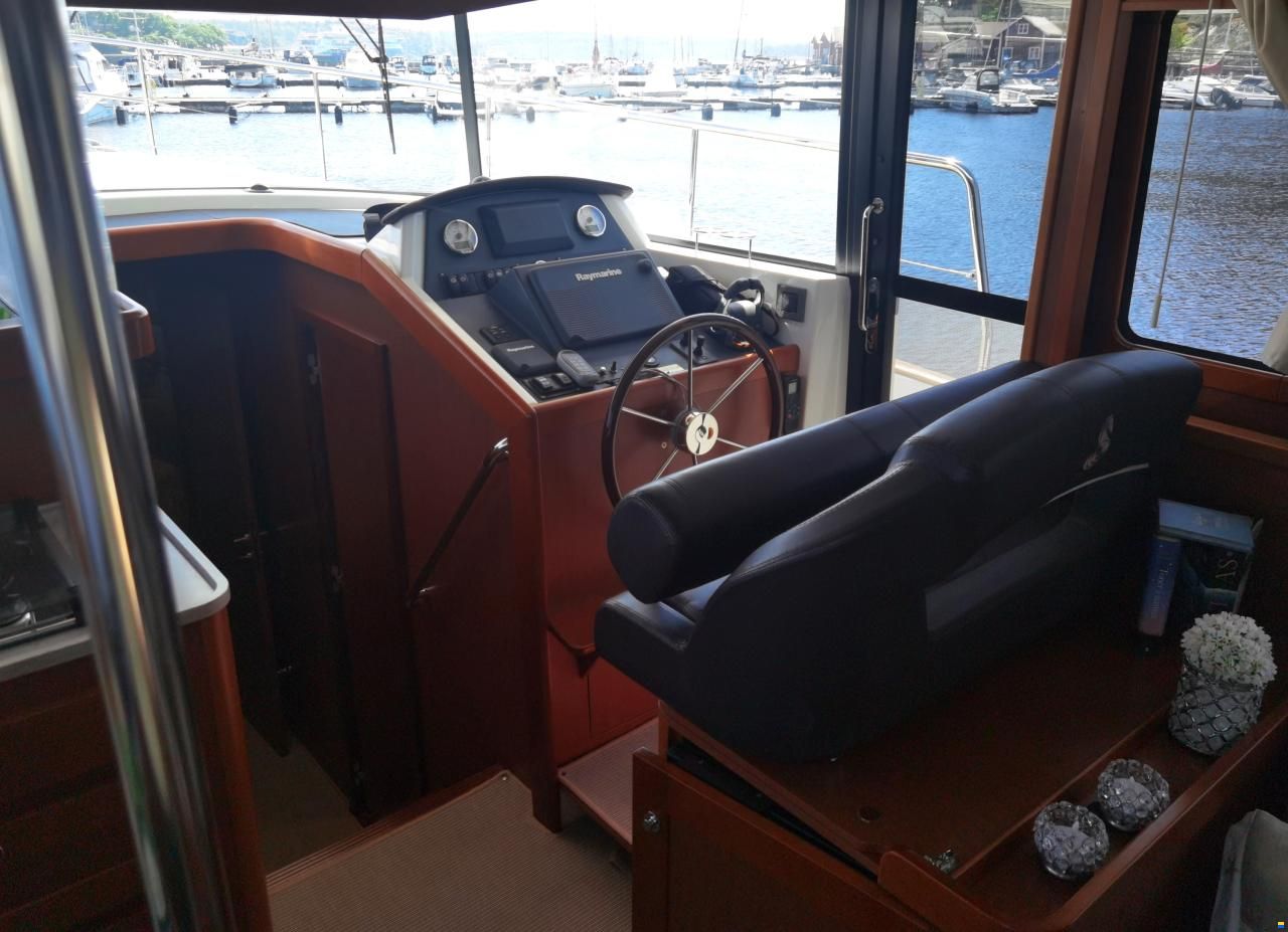 Beneteau Swift Trawler 44