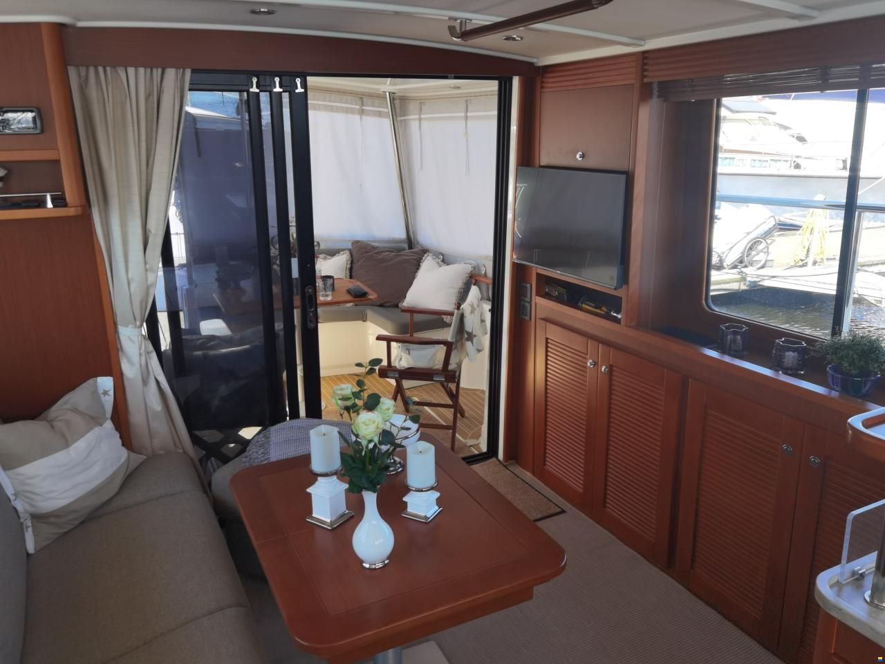 Beneteau Swift Trawler 44