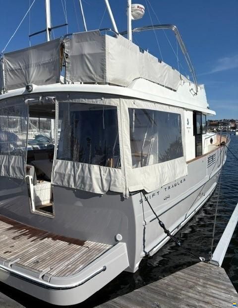 Beneteau Swift Trawler 44