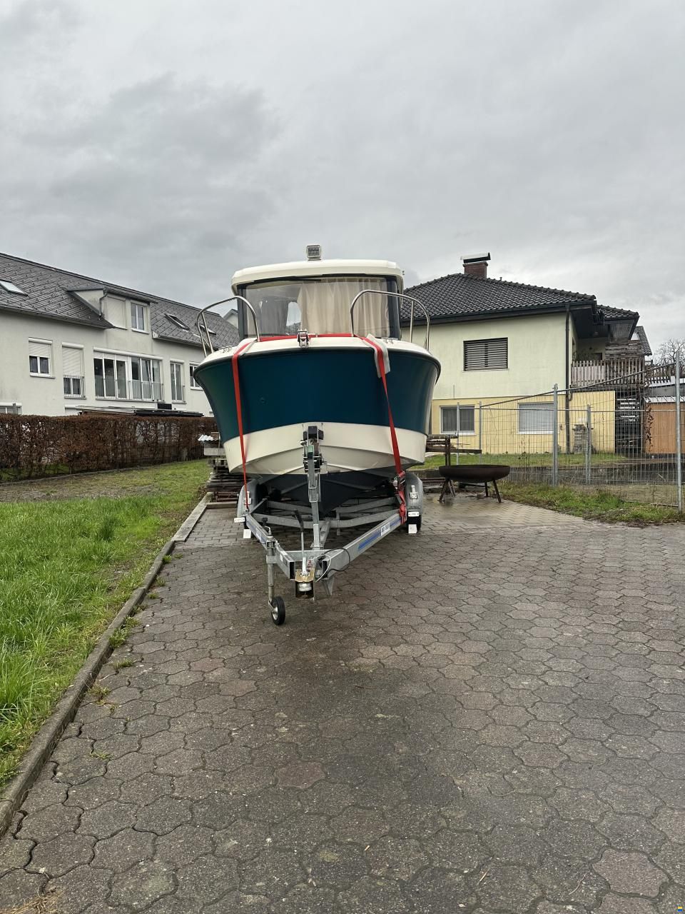 Quicksilver 605 Pilothouse