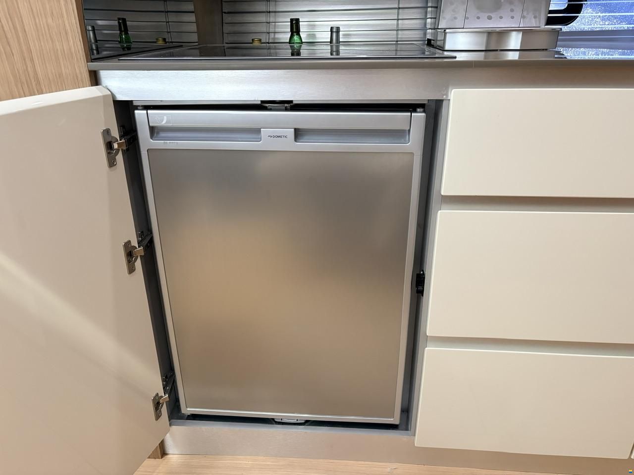 Sessa C44