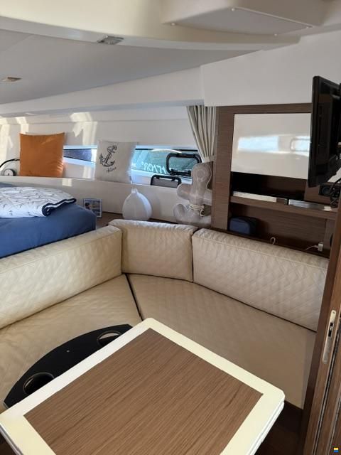 Jeanneau Leader 36 Sporttop