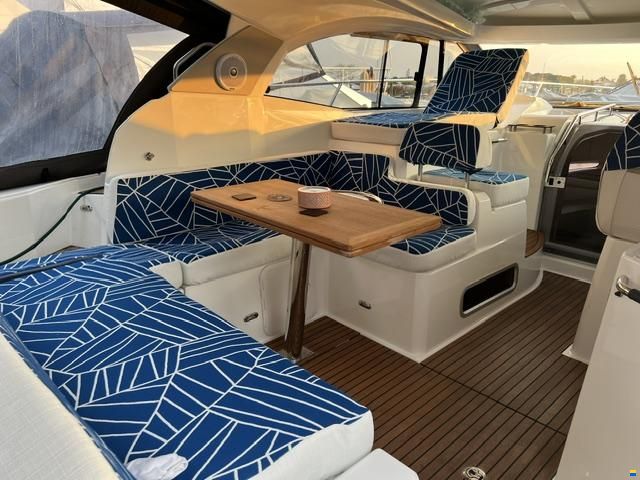Jeanneau LEADER 36 SPORTTOP MODEL 2019