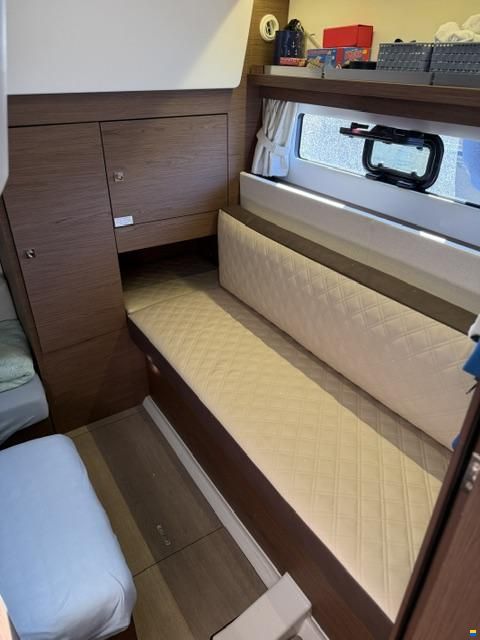 Jeanneau Leader 36 Sporttop