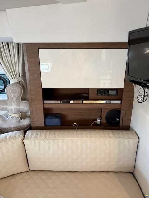 Jeanneau Leader 36 Sporttop
