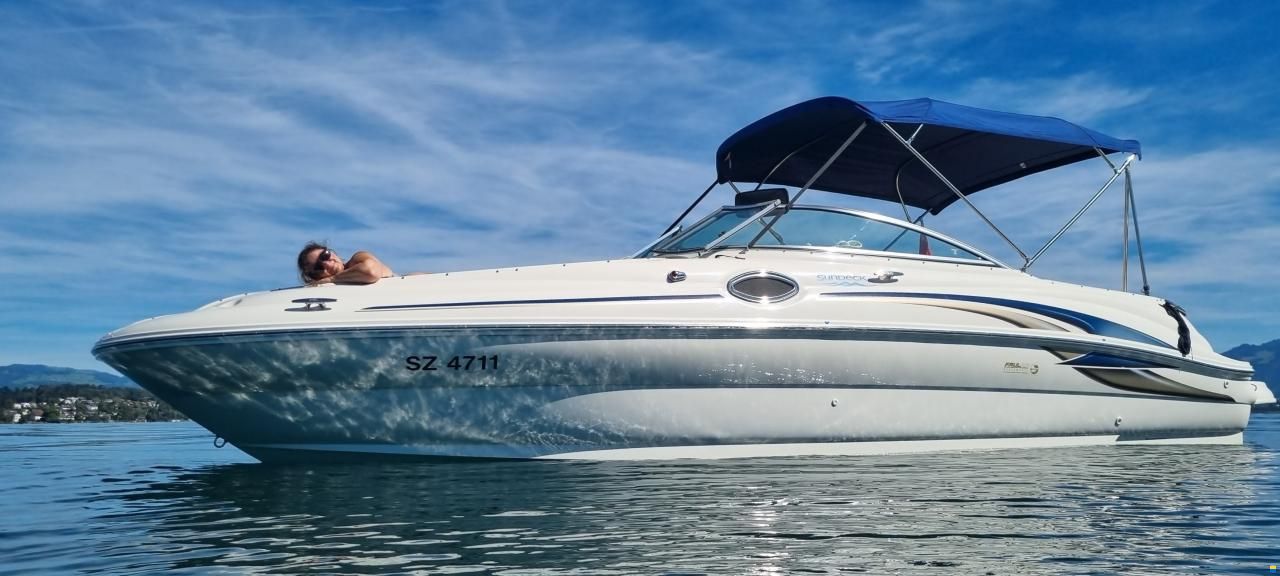 Sea Ray 240 Sundeck