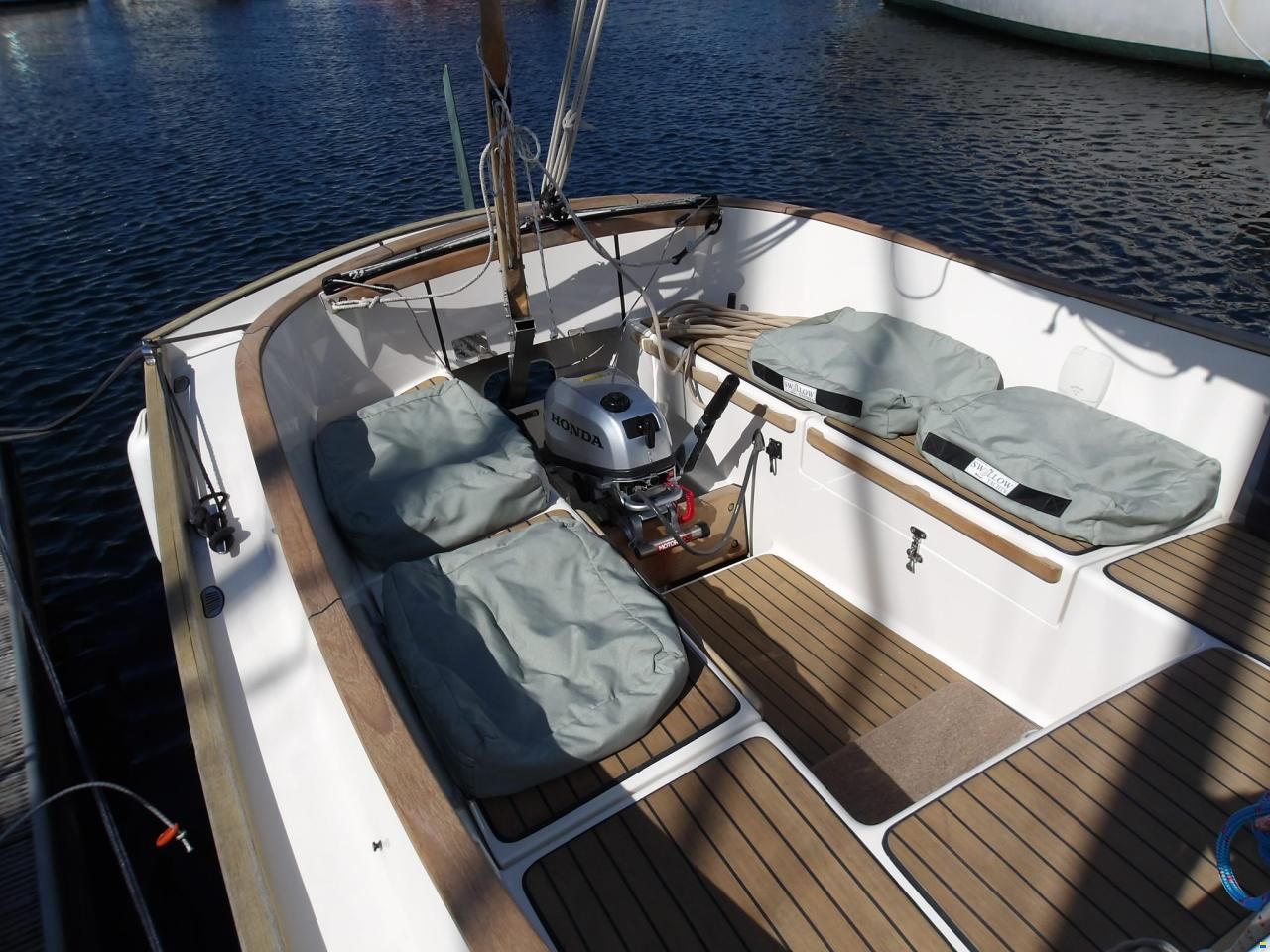 Swallow Yachts Bay Cruiser 23