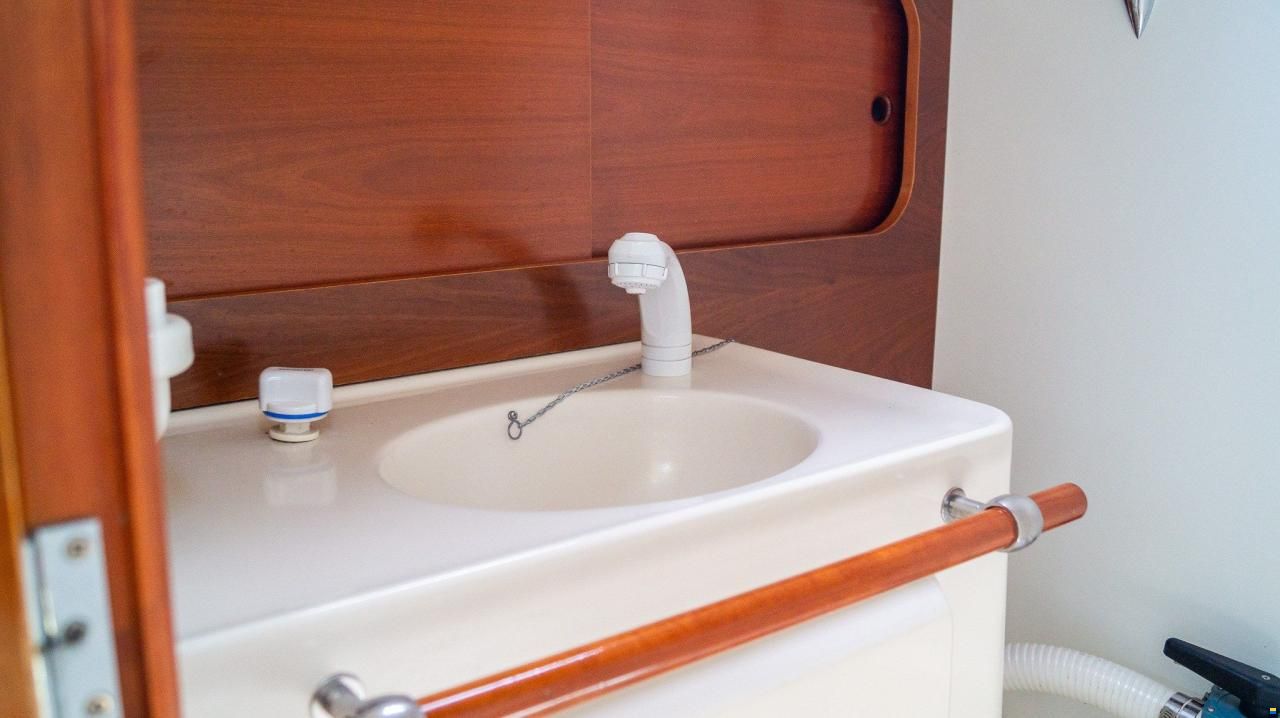 Beneteau OCEANIS 281