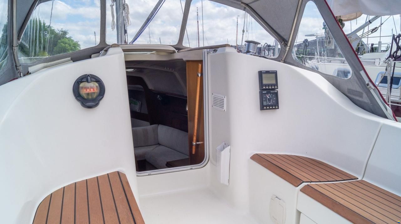 Beneteau OCEANIS 281