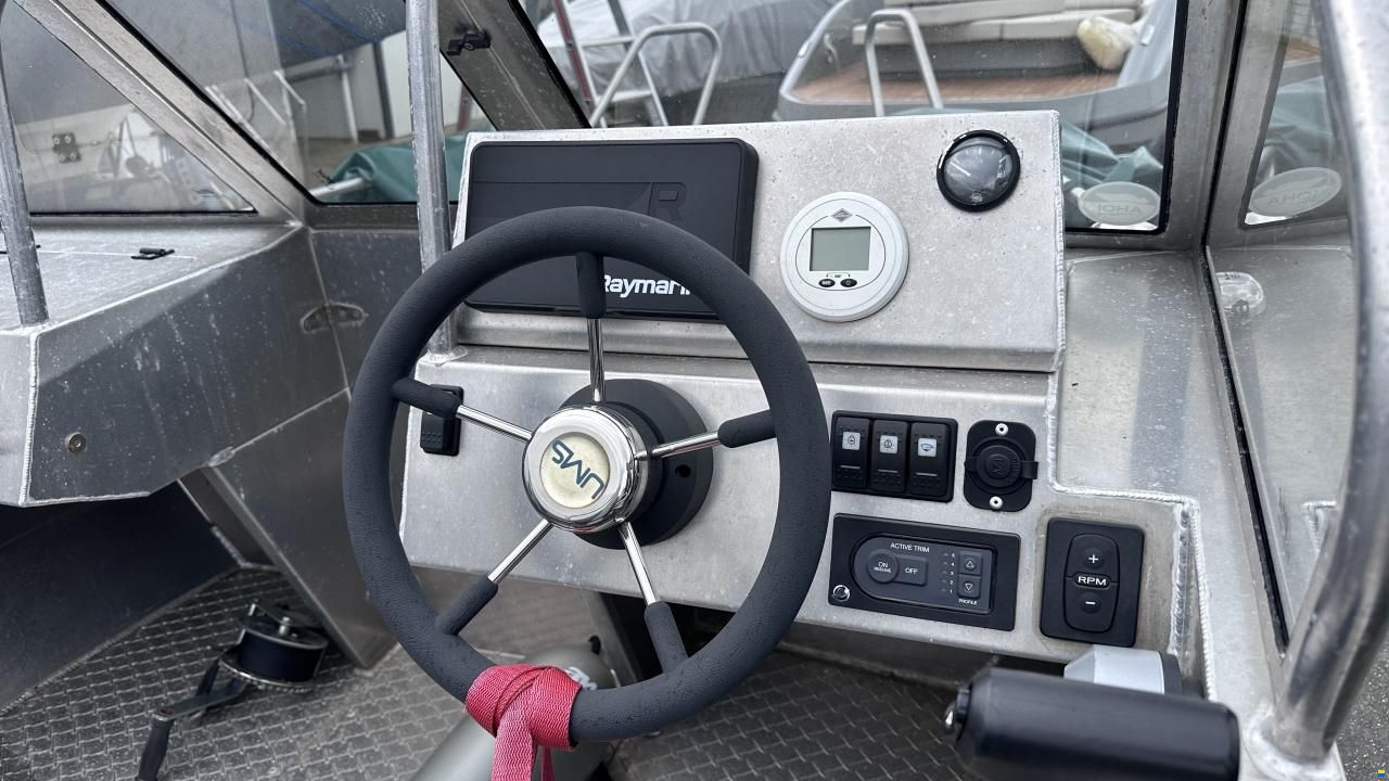 UMS-Boat 460 DC